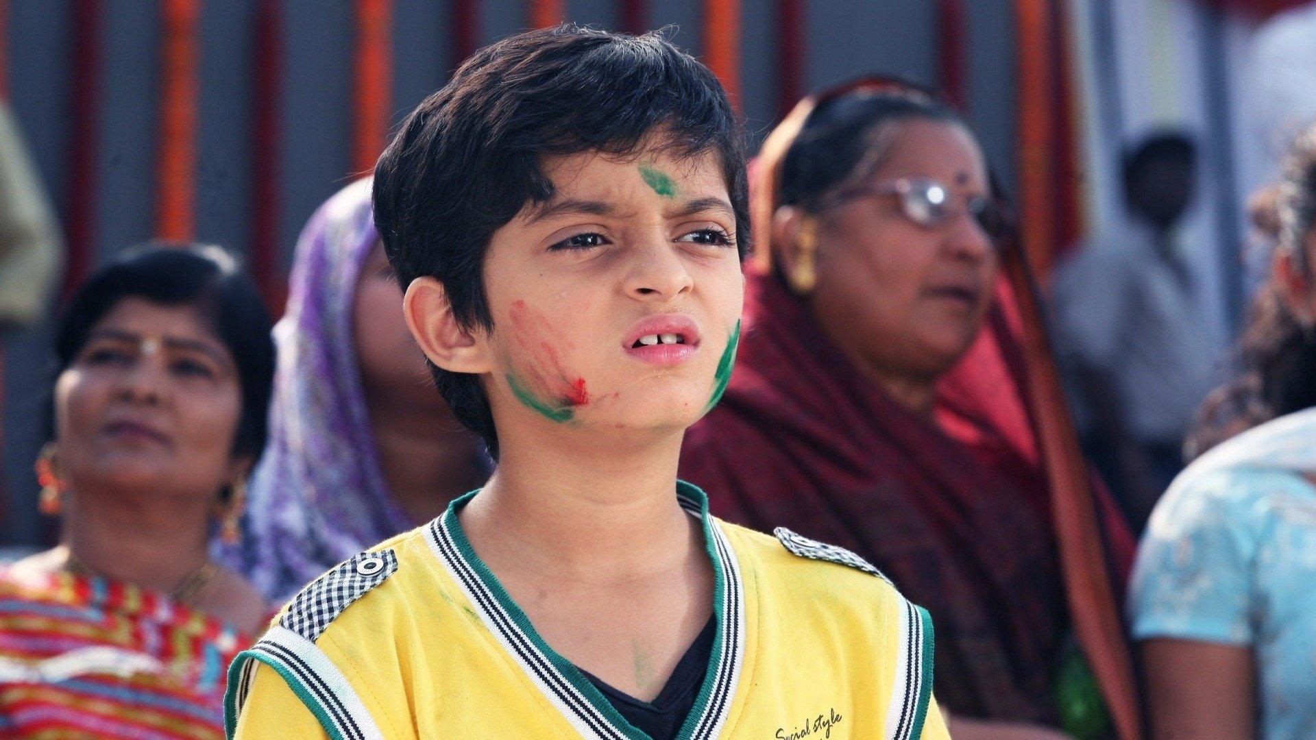 Main Krishna Hoon 2013 movie scene