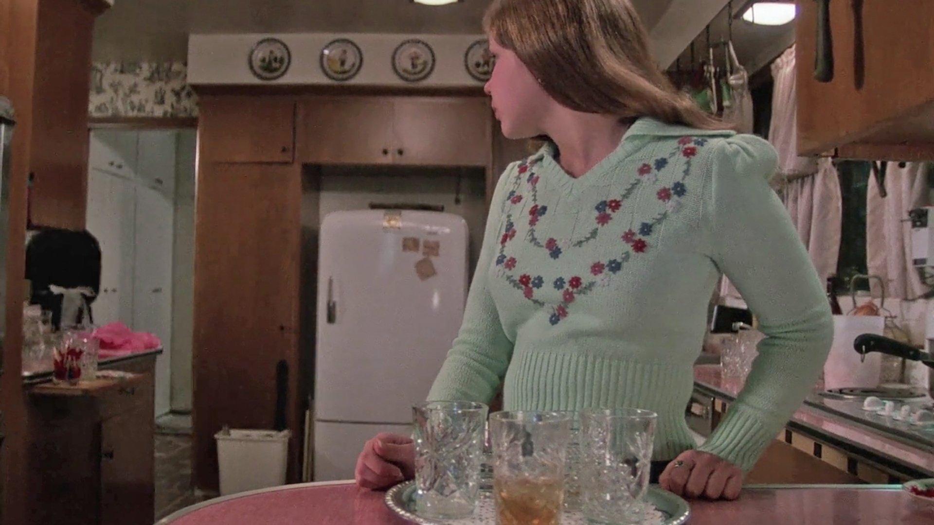 Sarah T. - Portrait of a Teenage Alcoholic 1975 movie scene