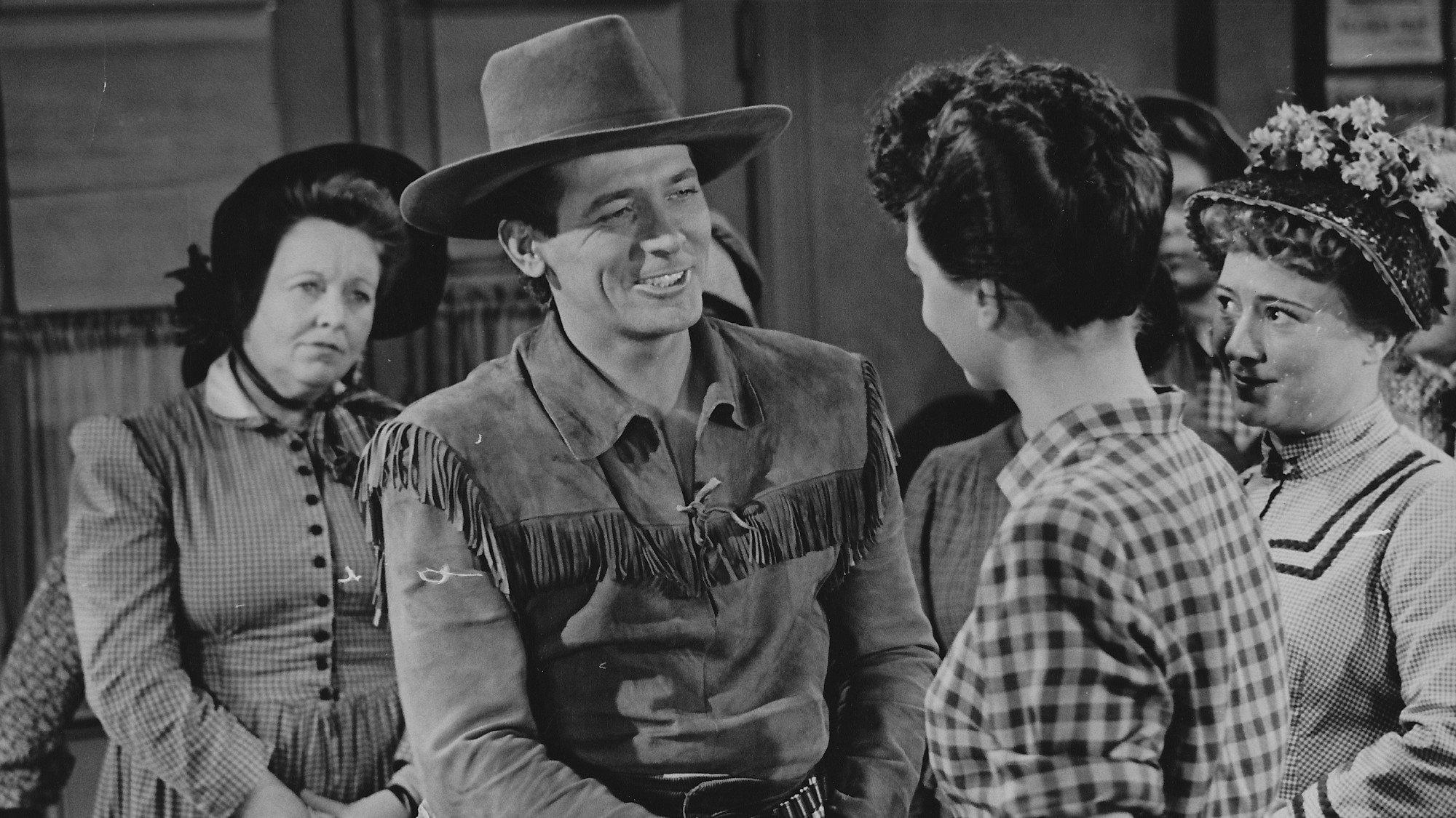 Frontier Days 1945 movie scene