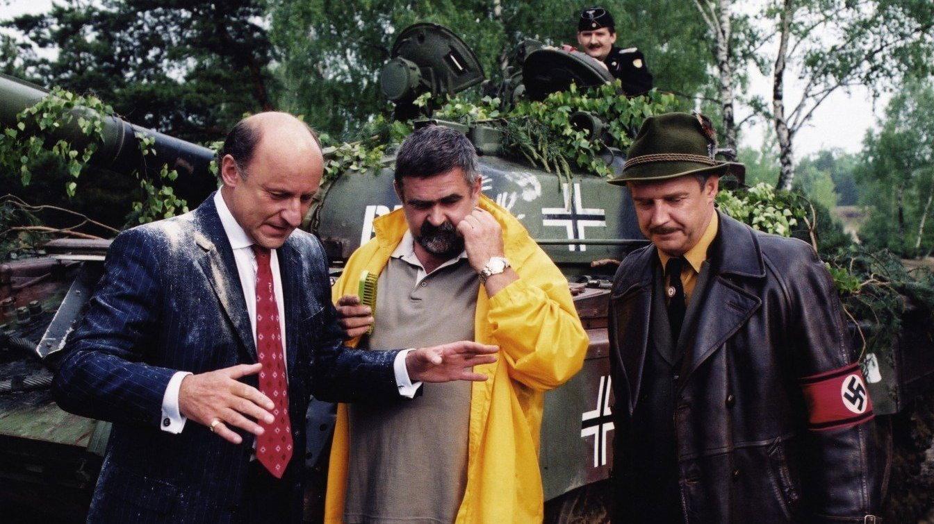 Superproduction 2002 movie scene