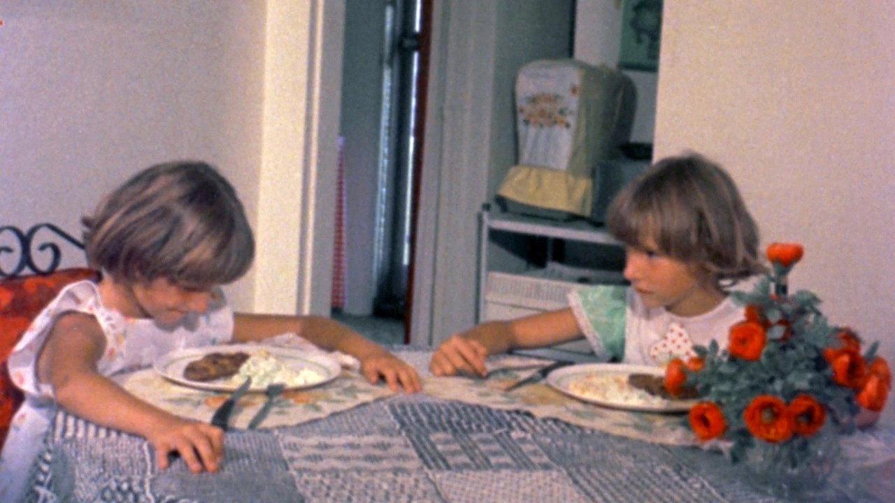 Poto and Cabengo 1980 movie scene