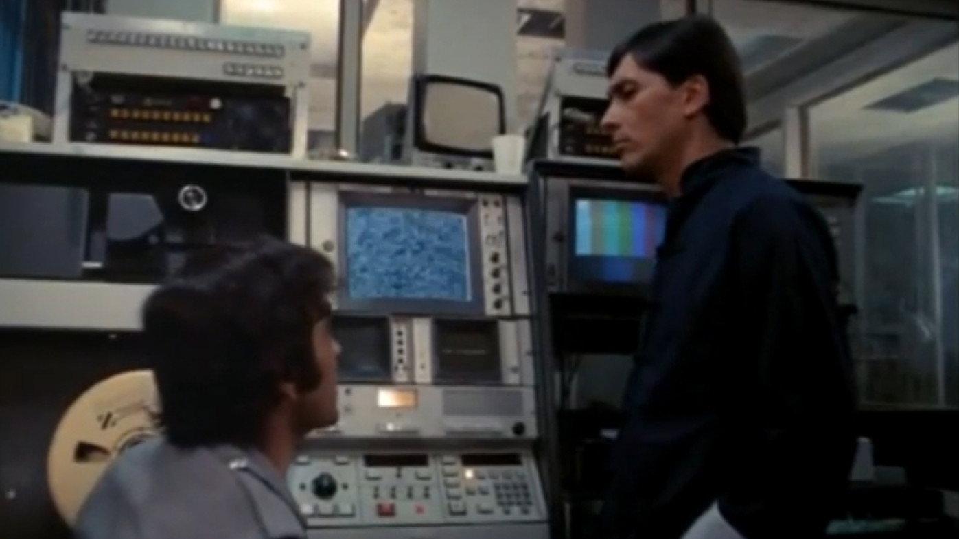 Mystery 1980 movie scene
