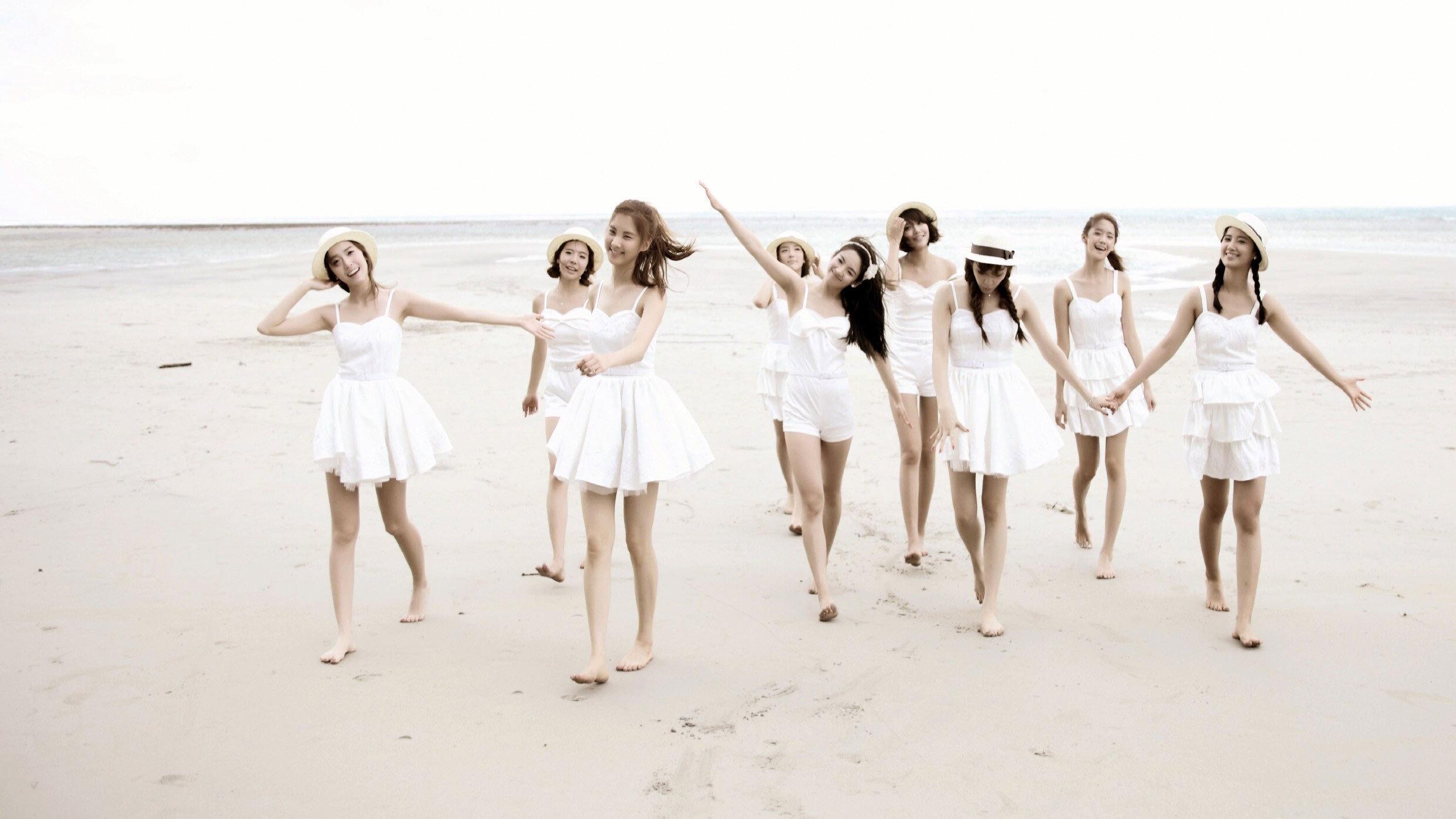 All About Girls' Generation: Paradise in Phuket 2011 movie scene