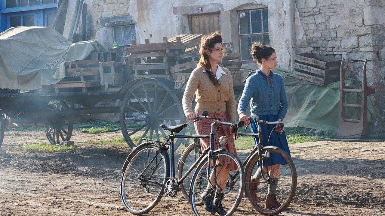 The Fantastic Journey of Margot & Marguerite 2020 movie scene