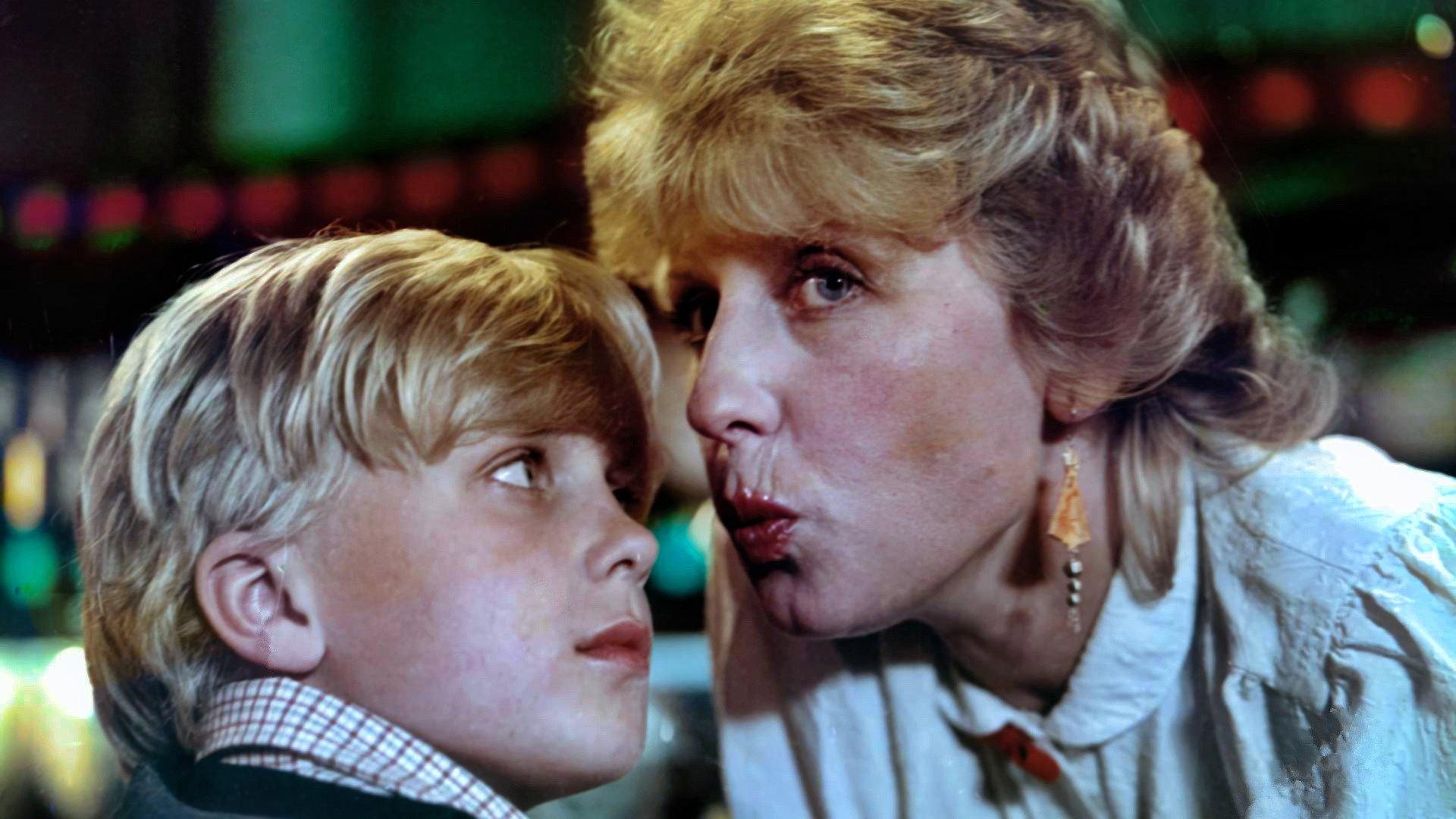 My Mother's Lovers 1986 movie scene