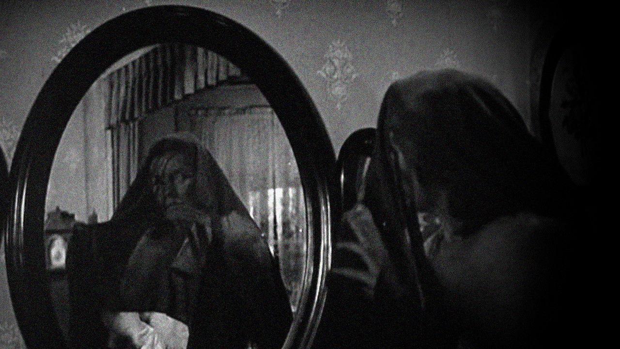 Woman Who Came Back 1945 movie scene