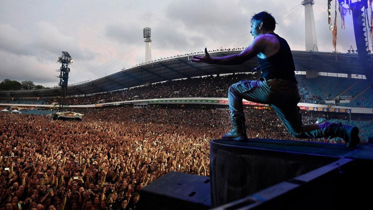 Iron Maiden: Live At Ullevi 2005 movie scene