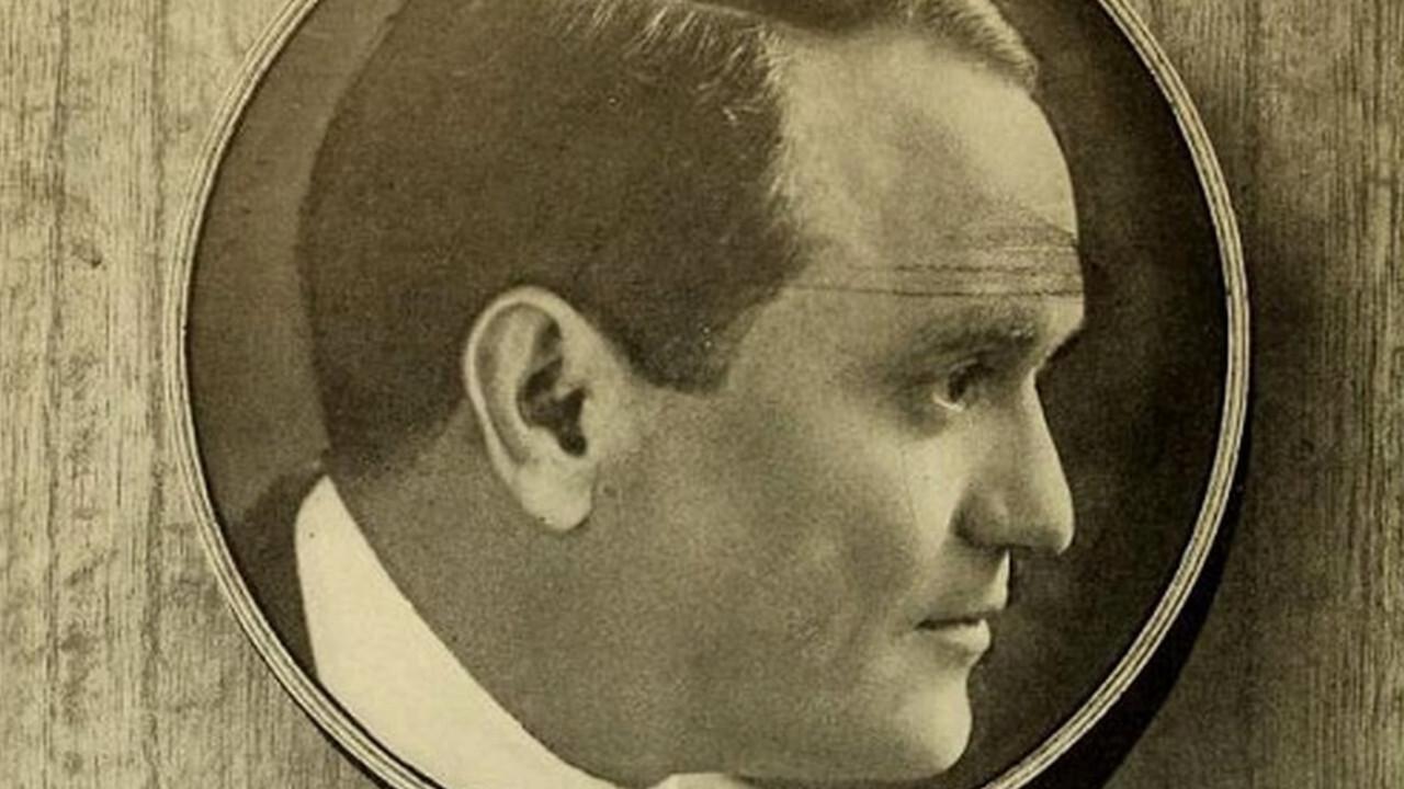 The Winged Mystery 1917 movie scene