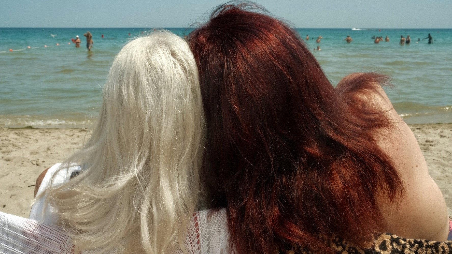Cecilia, Manuela y el Mar 2026 movie scene
