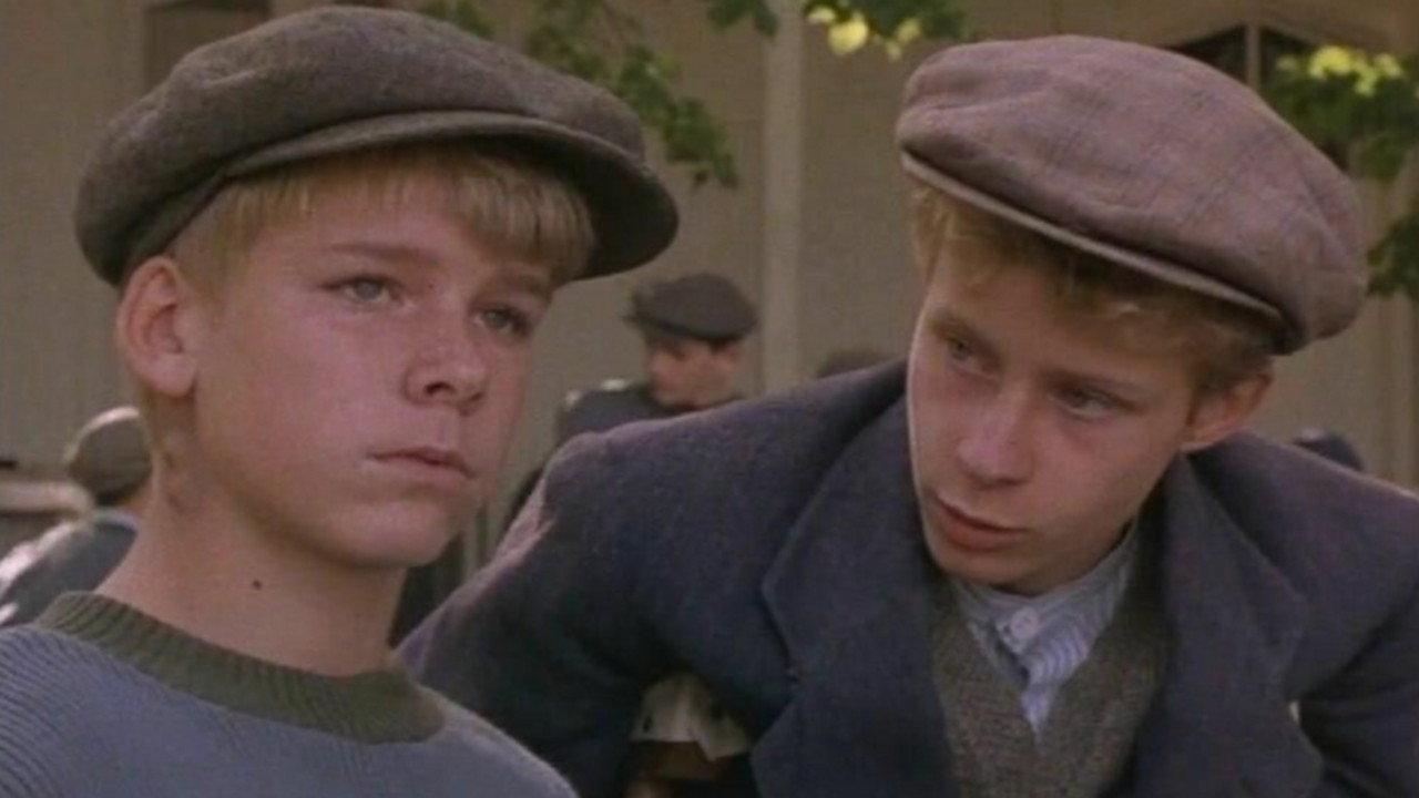 Surrender 1988 movie scene