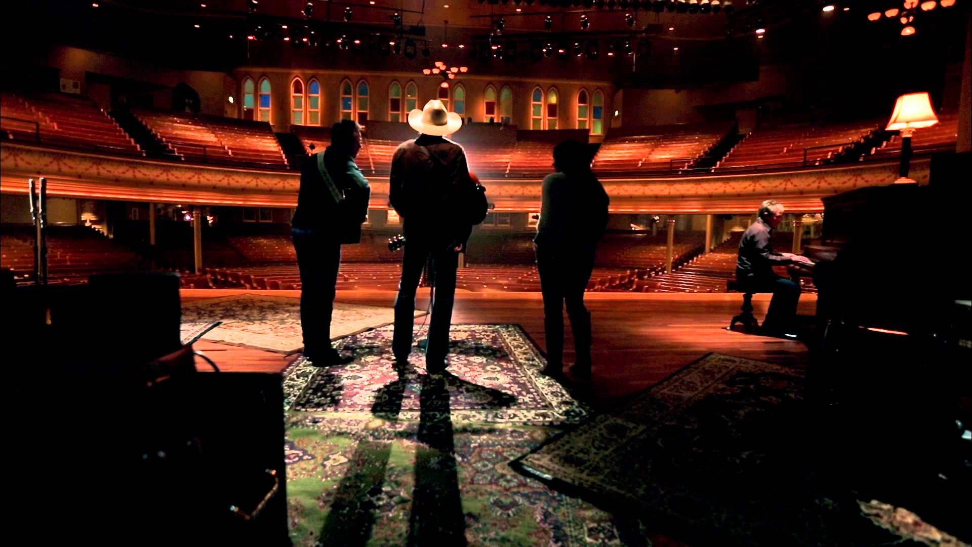 Alan Jackson - Precious Memories: Live at the Ryman 2006 movie scene