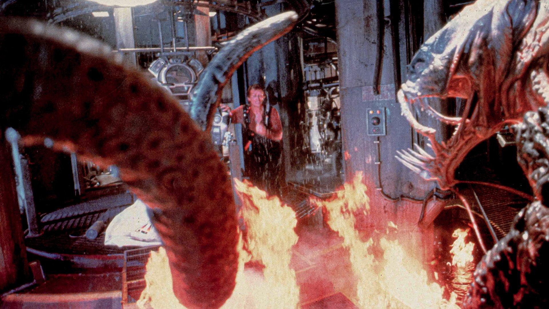 Leviathan 1989 movie scene