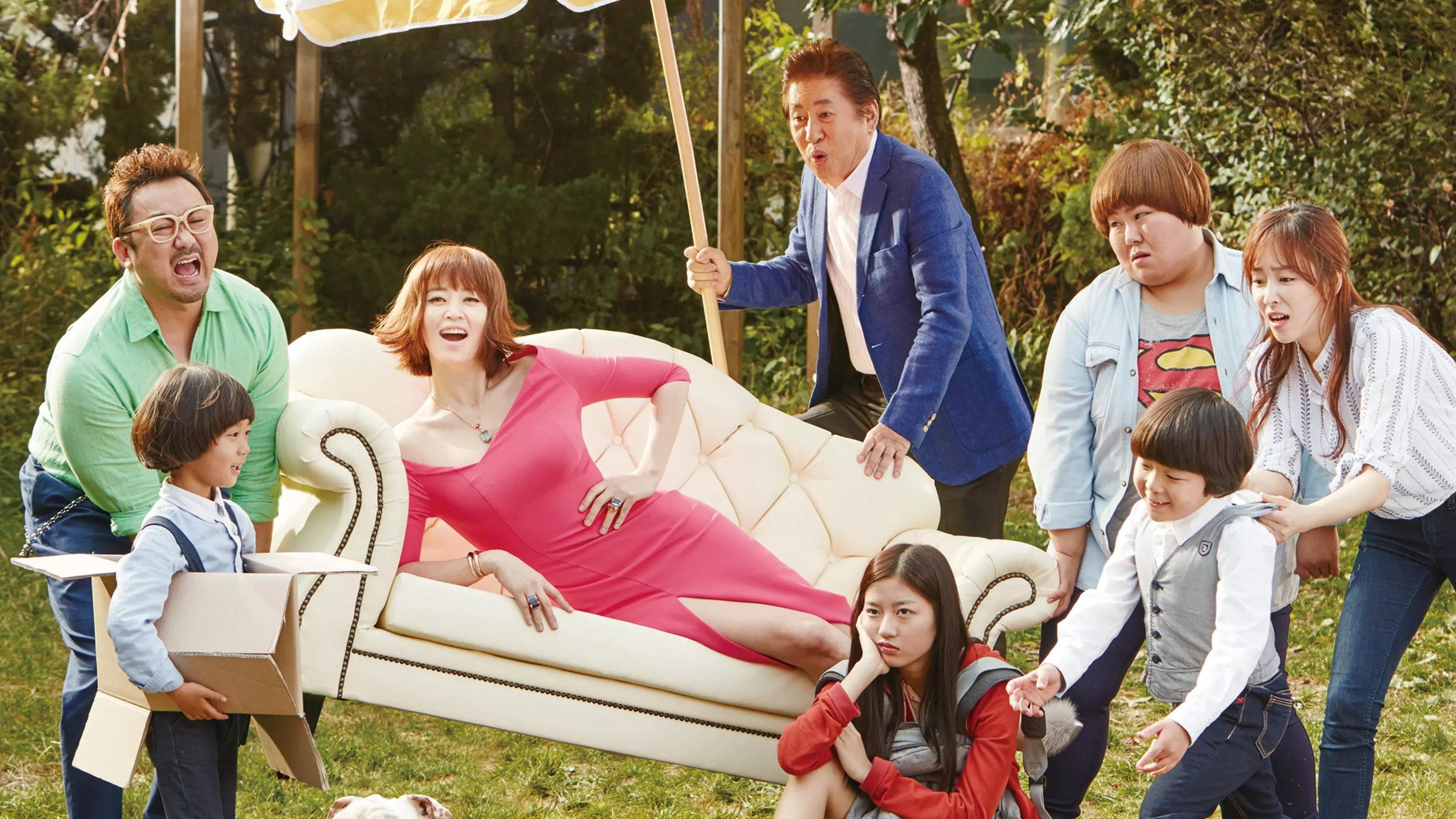 Familyhood 2016 movie scene