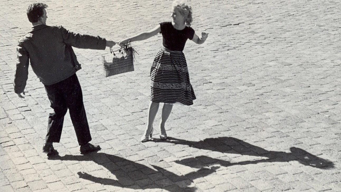 Sword and Rose 1959 movie scene