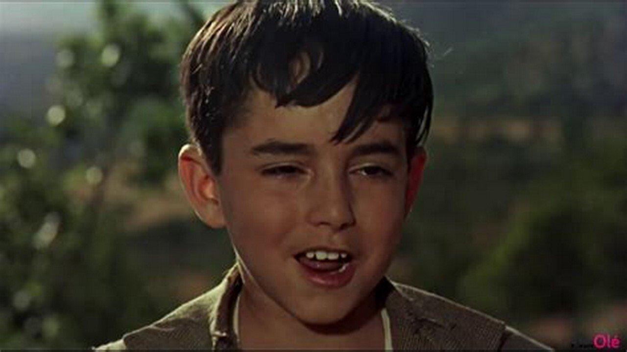 Nightingale Song 1957 movie scene