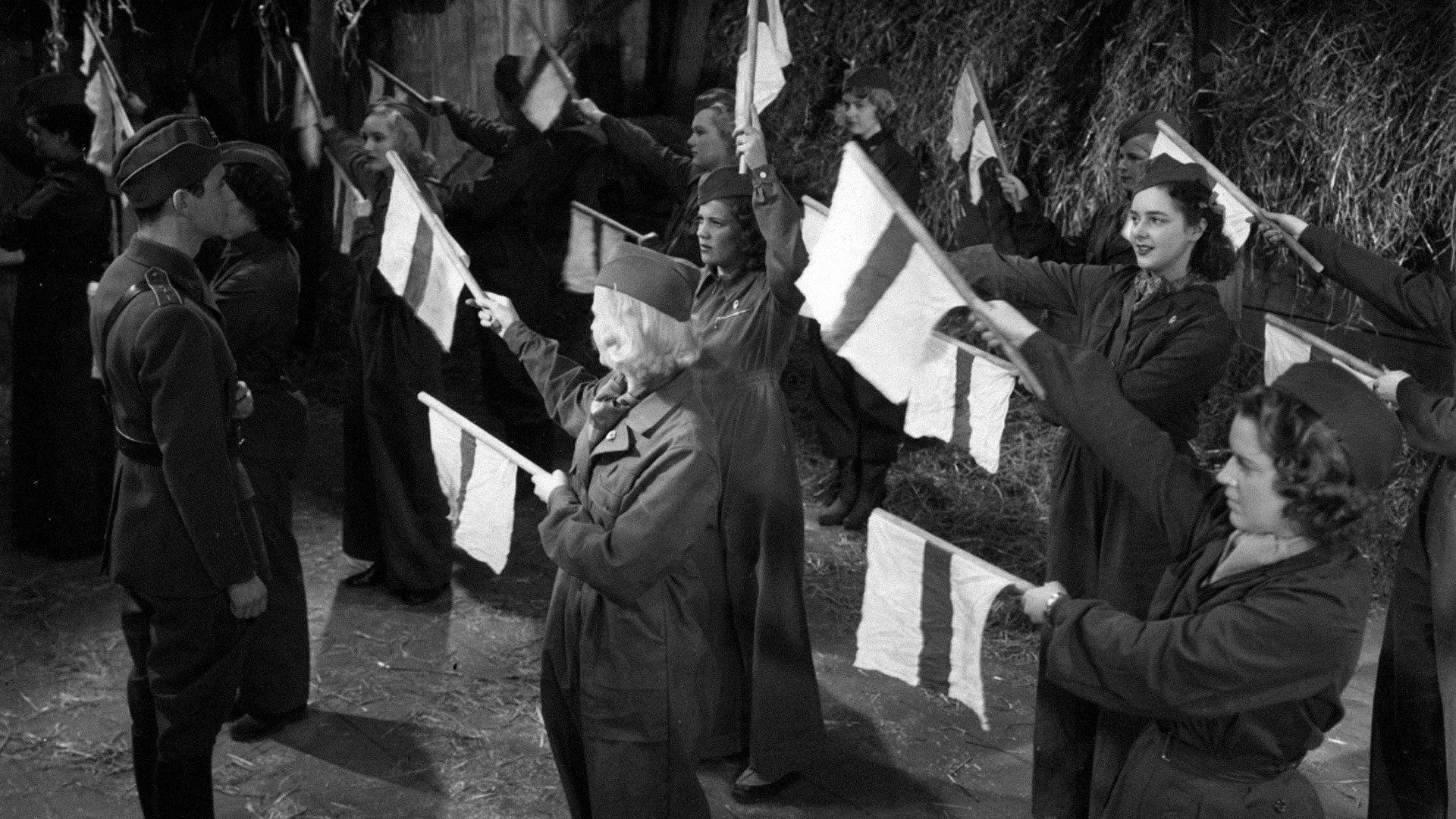 Landstormens lilla argbigga 1941 movie scene