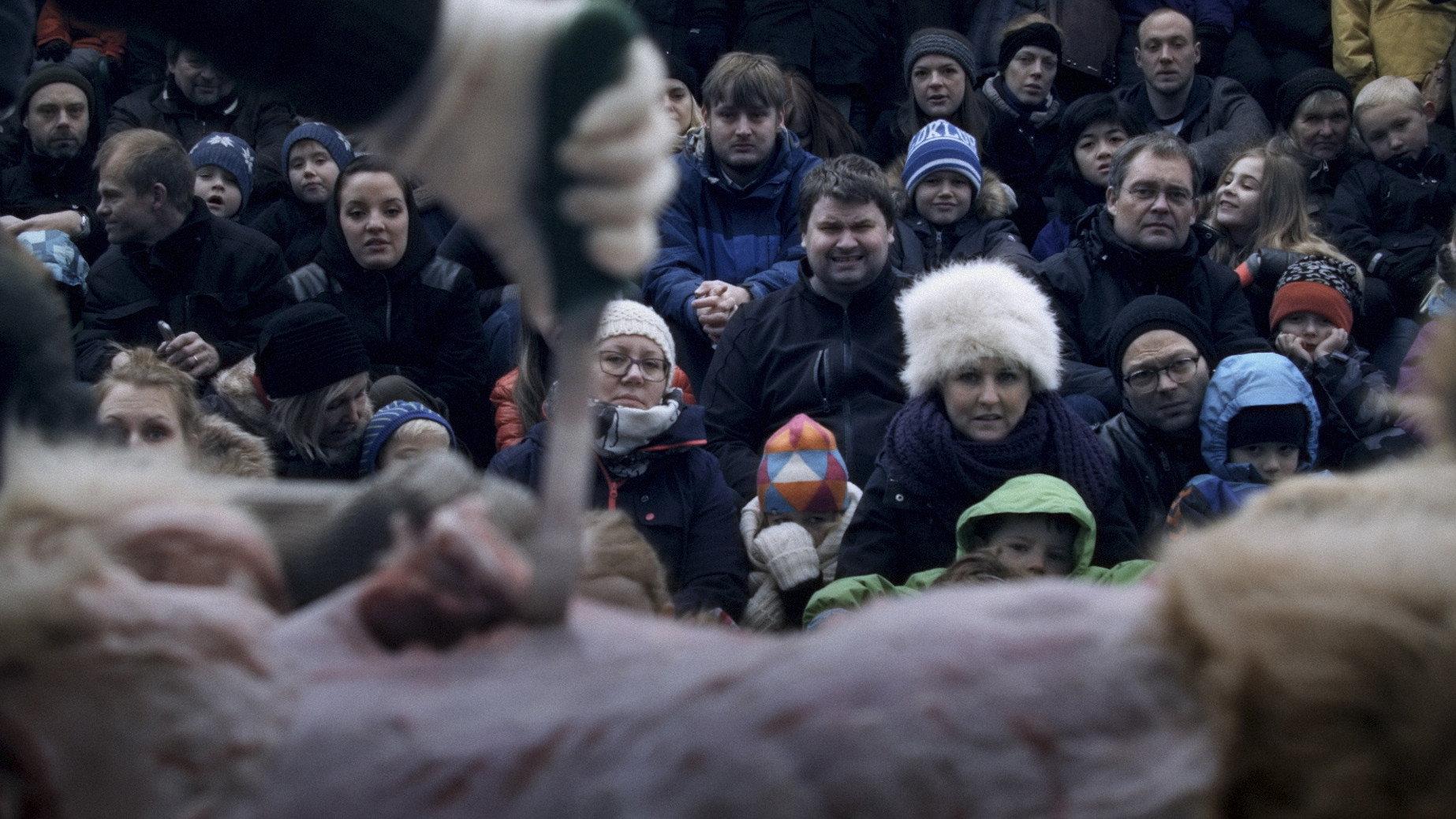 In a Lion 2018 movie scene