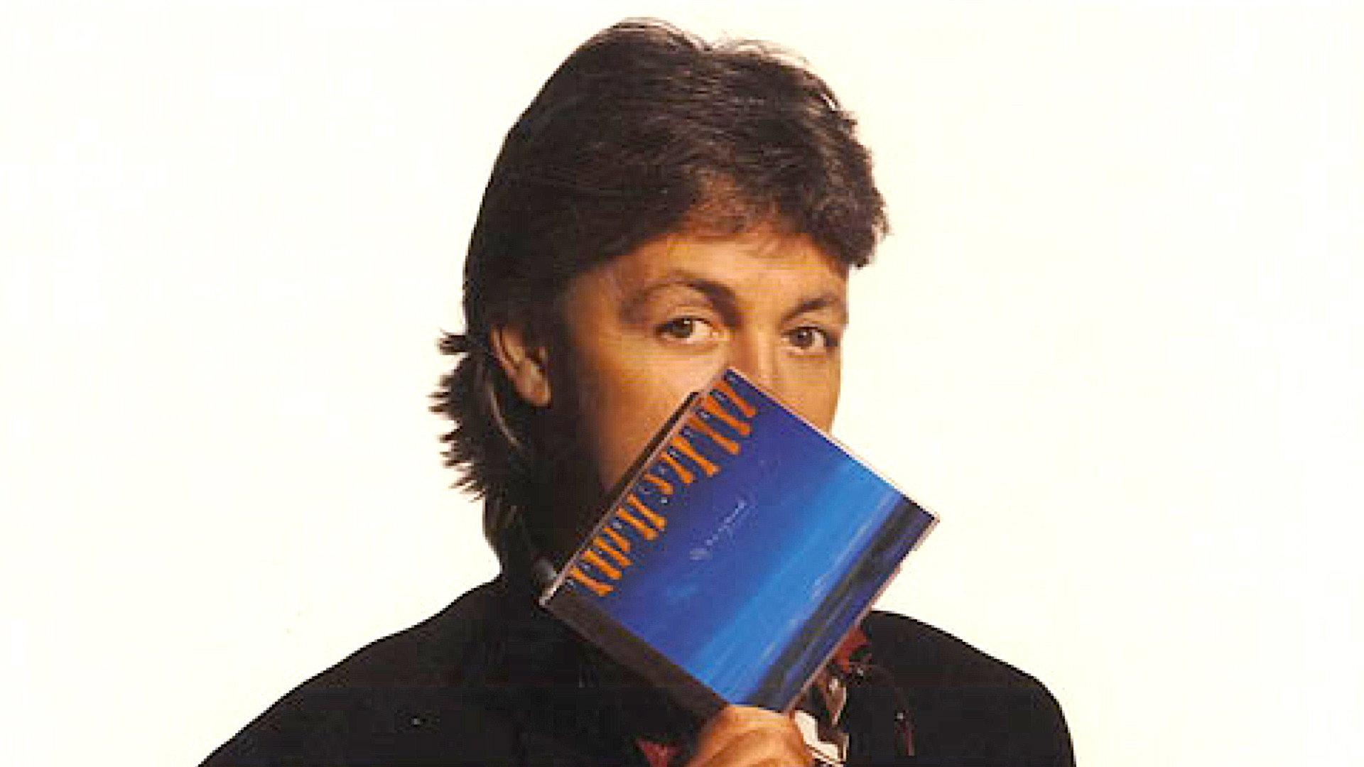 Paul McCartney: Movin' On 1993 movie scene