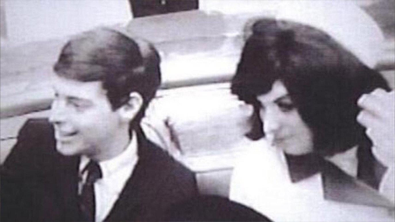 Eat Your Makeup 1968 movie scene