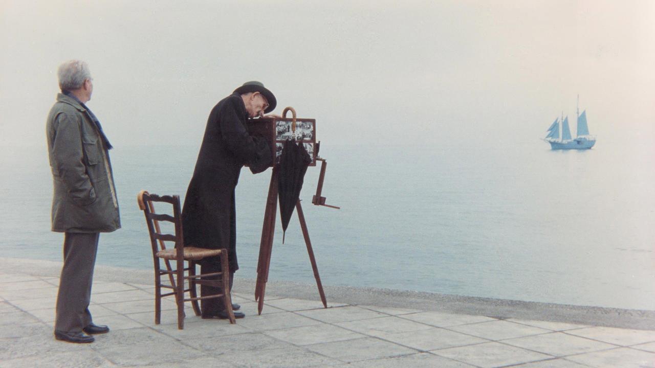 Ulysses' Gaze 1995 movie scene
