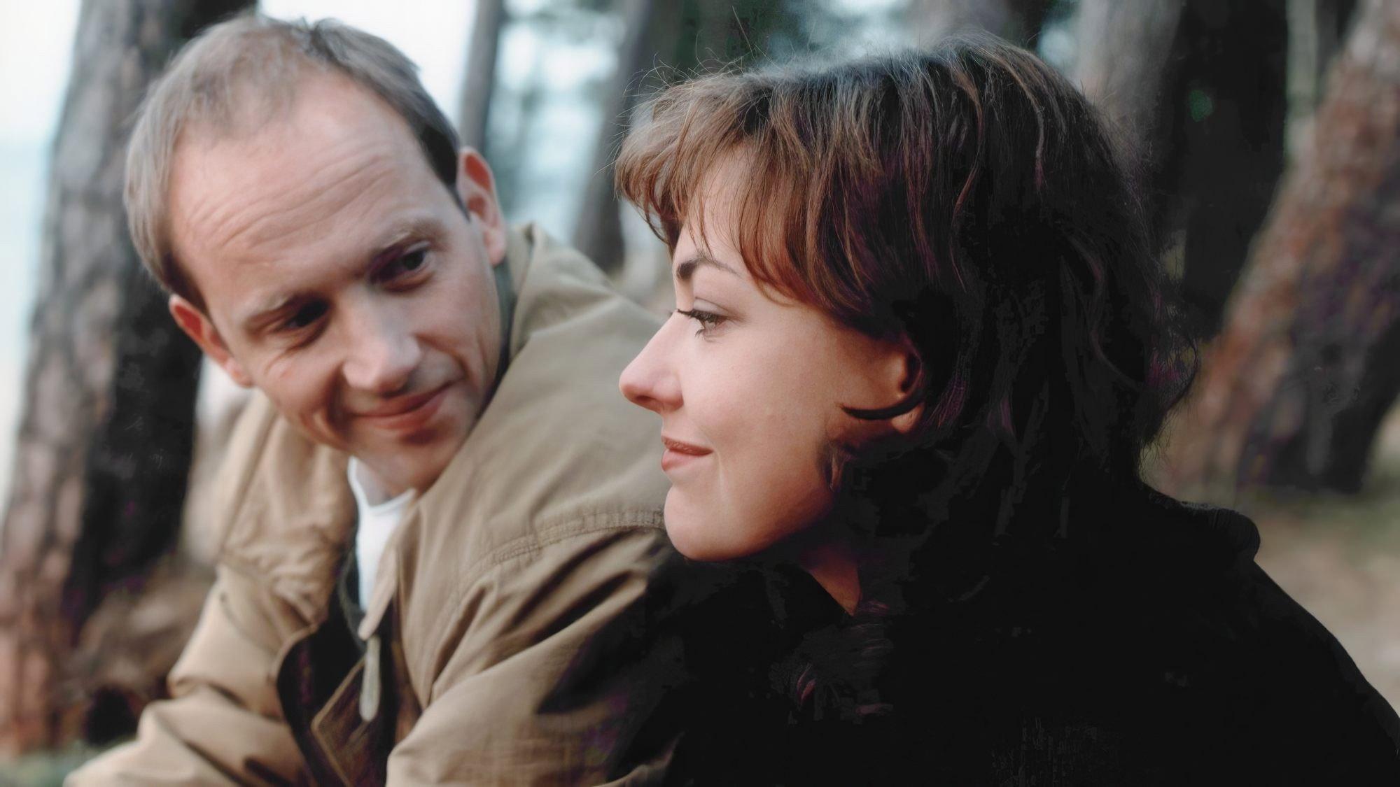 Reply with Photo 1999 movie scene
