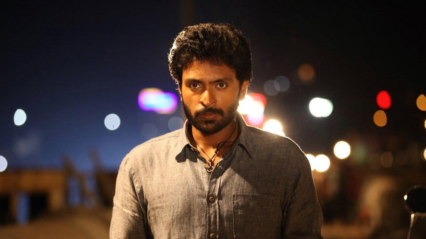 Sathriyan 2017 movie scene