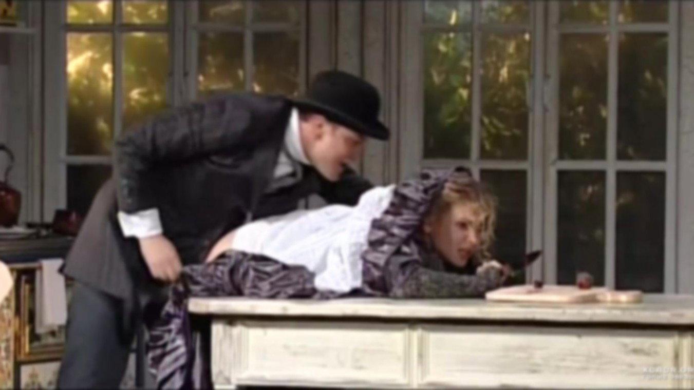 Miss Julie 2007 movie scene
