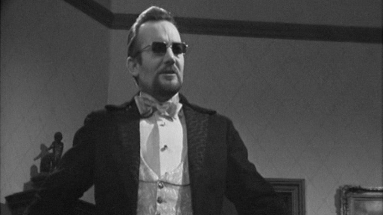 Dracula 1968 movie scene