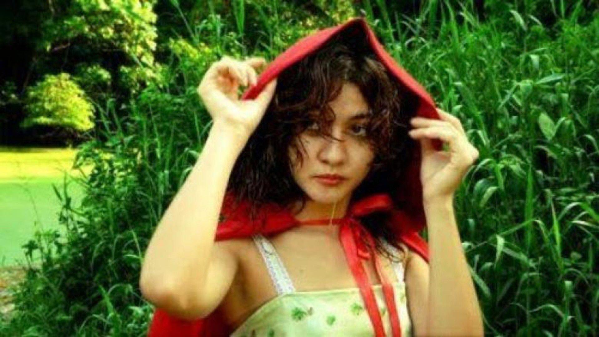 Ferozz: The Wild Red Riding Hood 2010 movie scene
