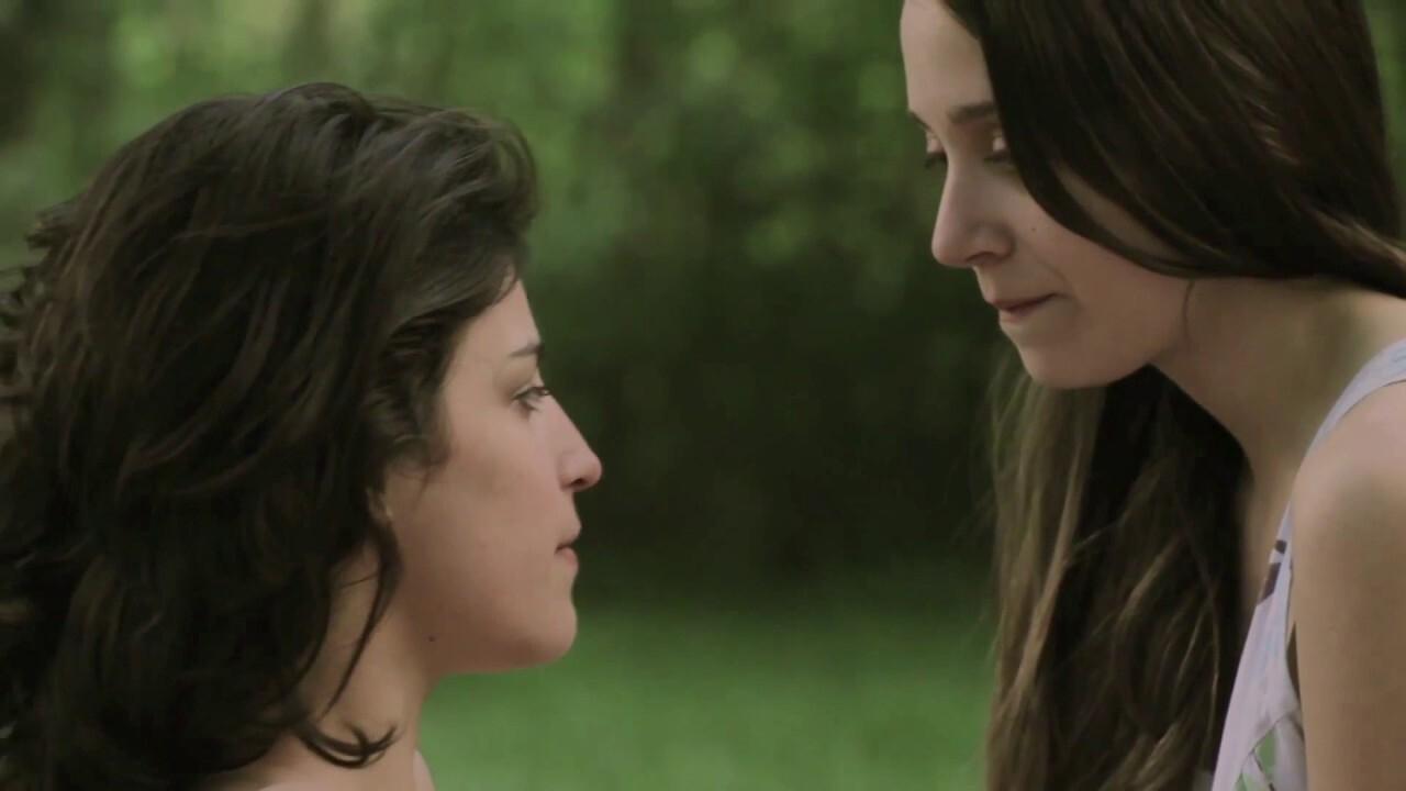 Sexual Tension: Violetas 2013 movie scene