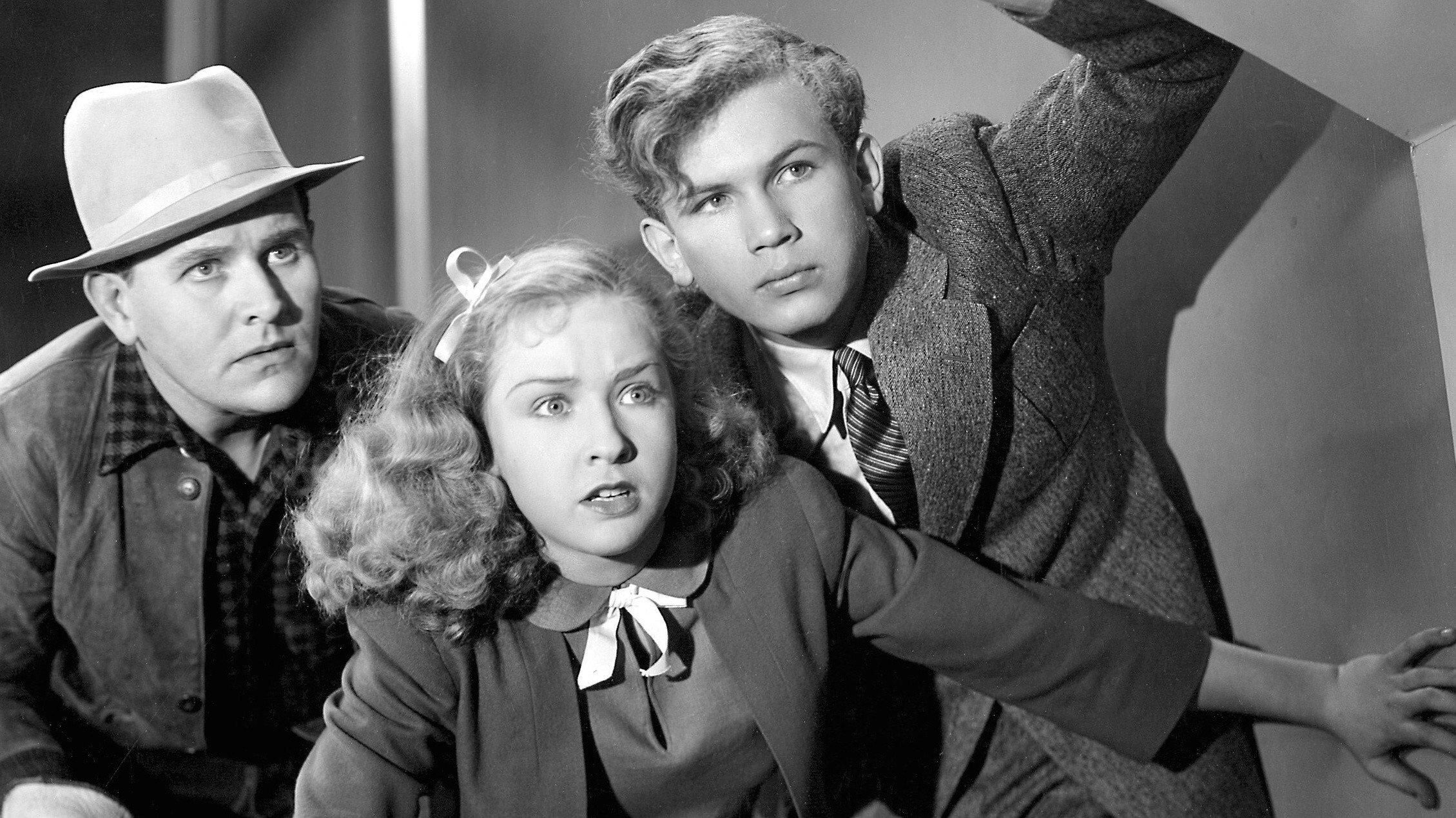 Nancy Drew... Reporter 1939 movie scene