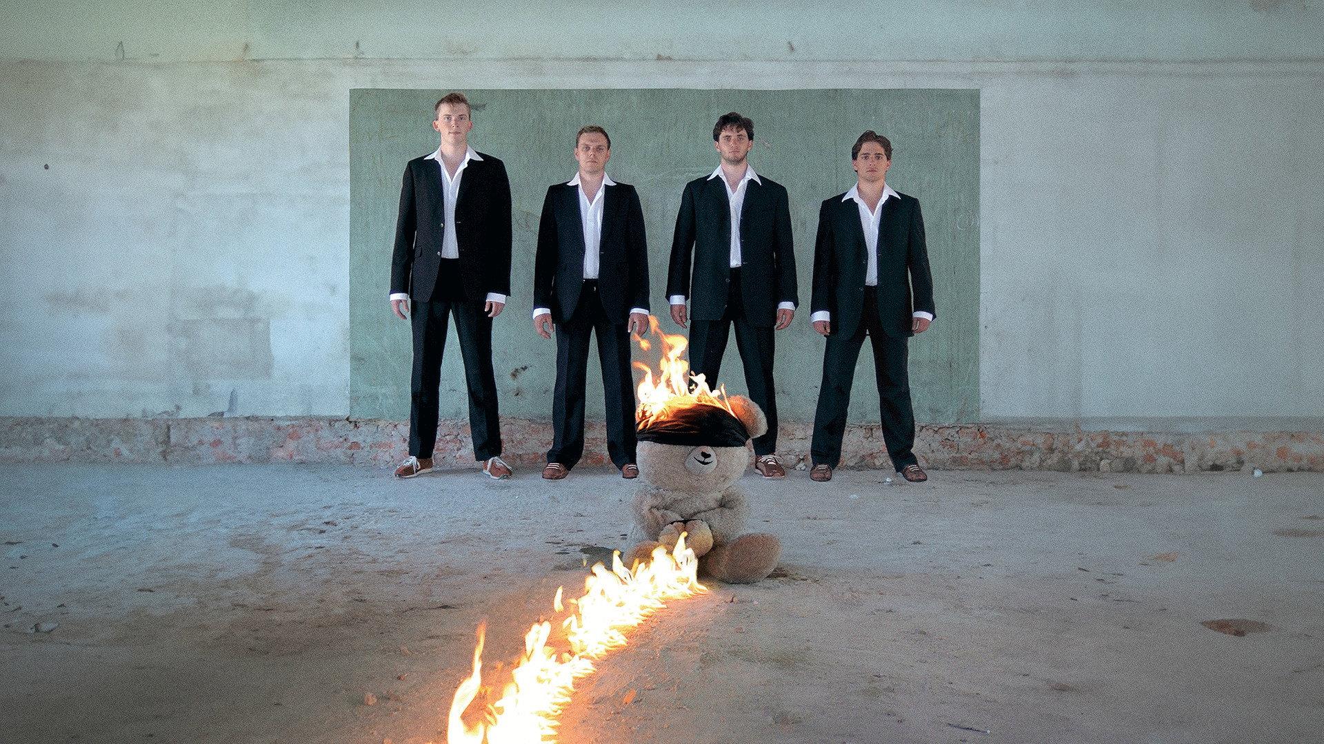 Neveneffecten - Zinloos Geweldig 2008 movie scene