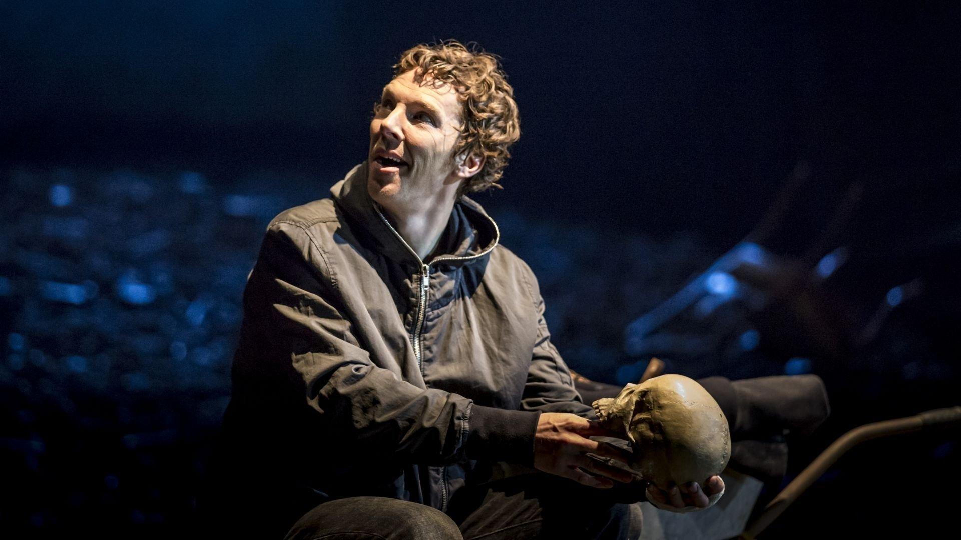 National Theatre Live: Hamlet 2015 movie scene