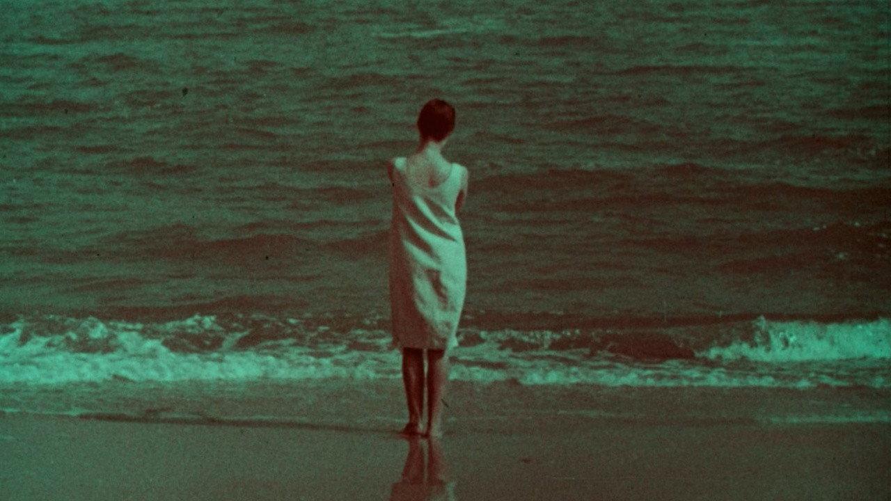 Entering the Sea 1965 movie scene