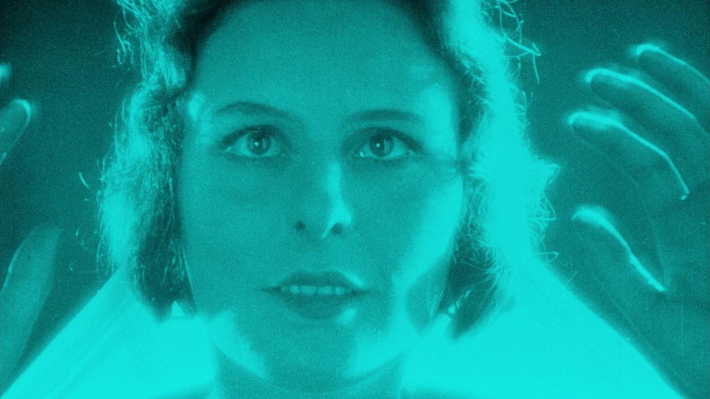 The Holy Mountain 1926 movie scene
