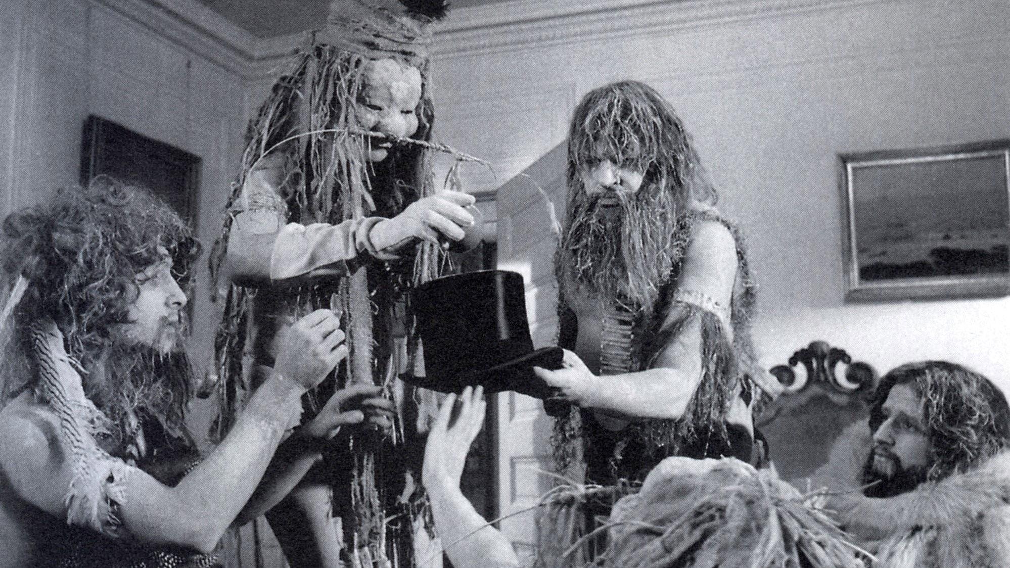 Savages 1972 movie scene