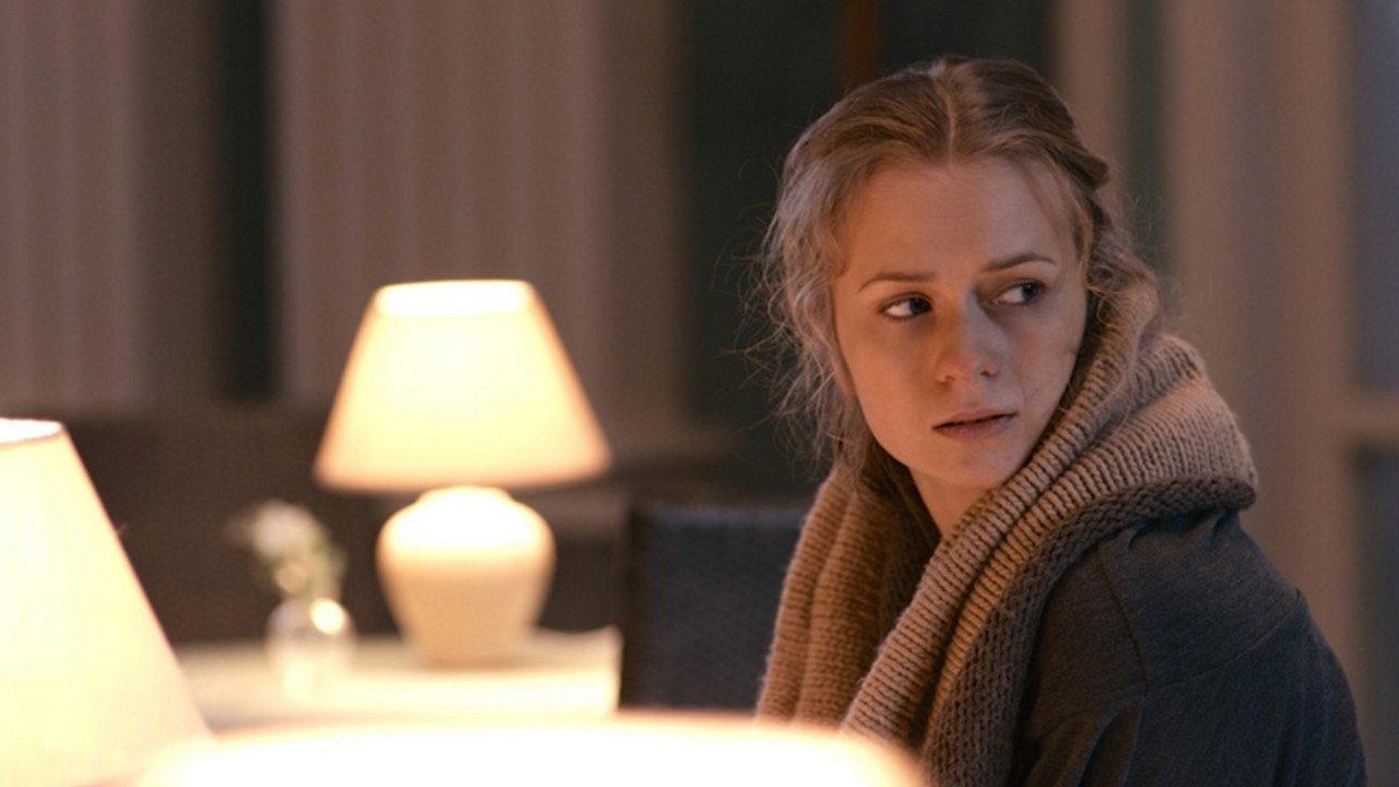 Now I Gonna Love You 2015 movie scene