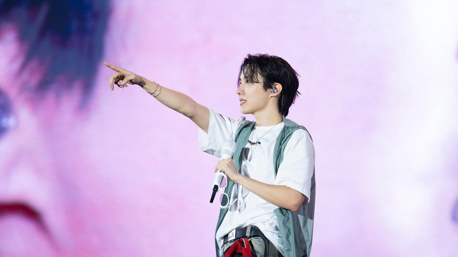 j-hope Tour 'HOPE ON THE STAGE' THE MOVIE 2025 movie scene