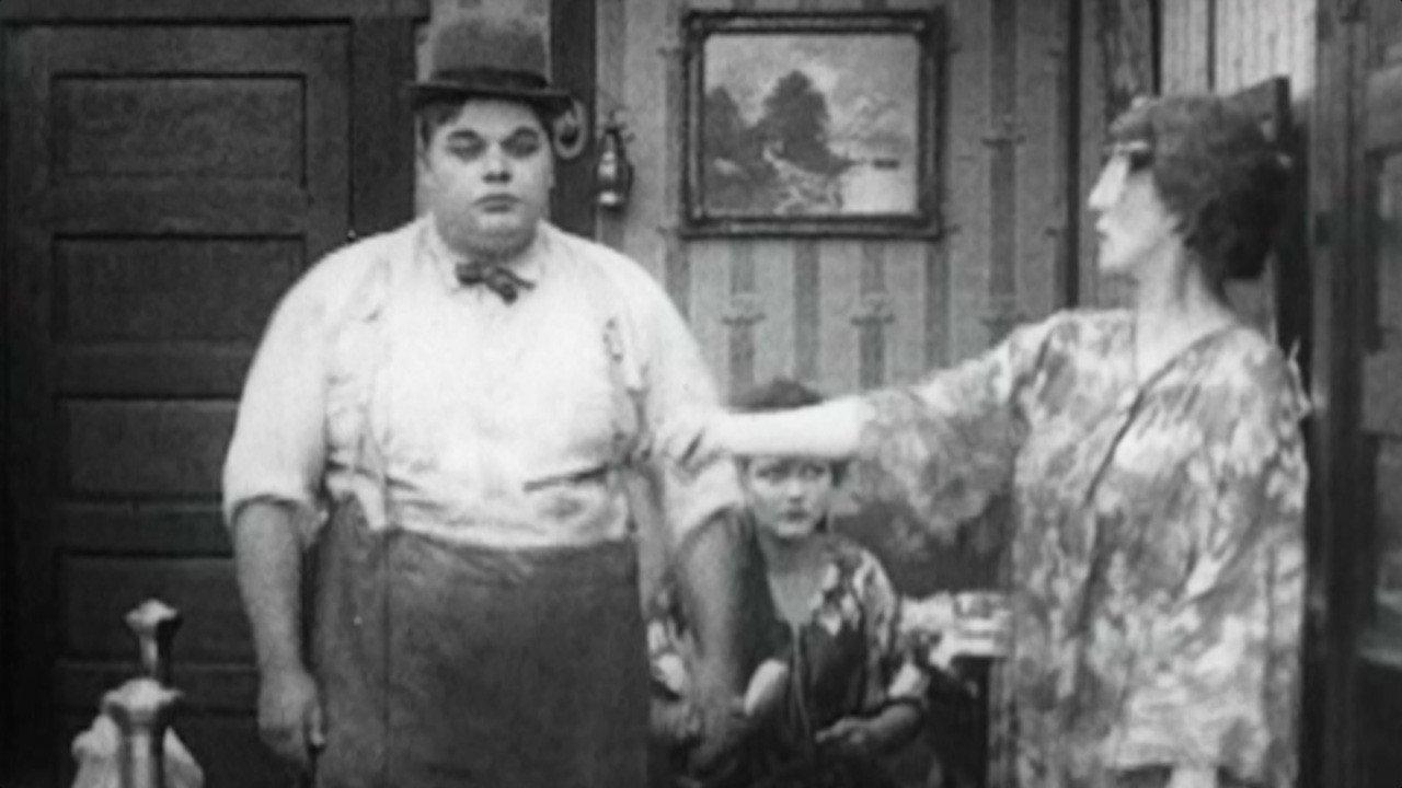 Fatty's Tintype Tangle 1915 movie scene