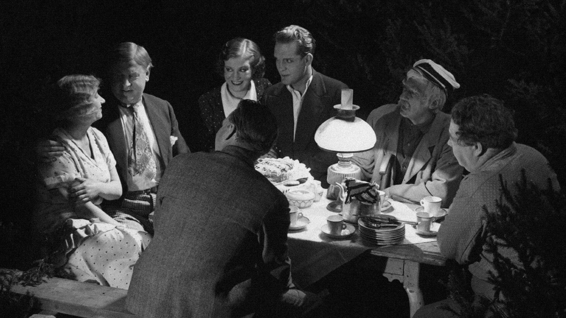Augustas lilla felsteg 1933 movie scene