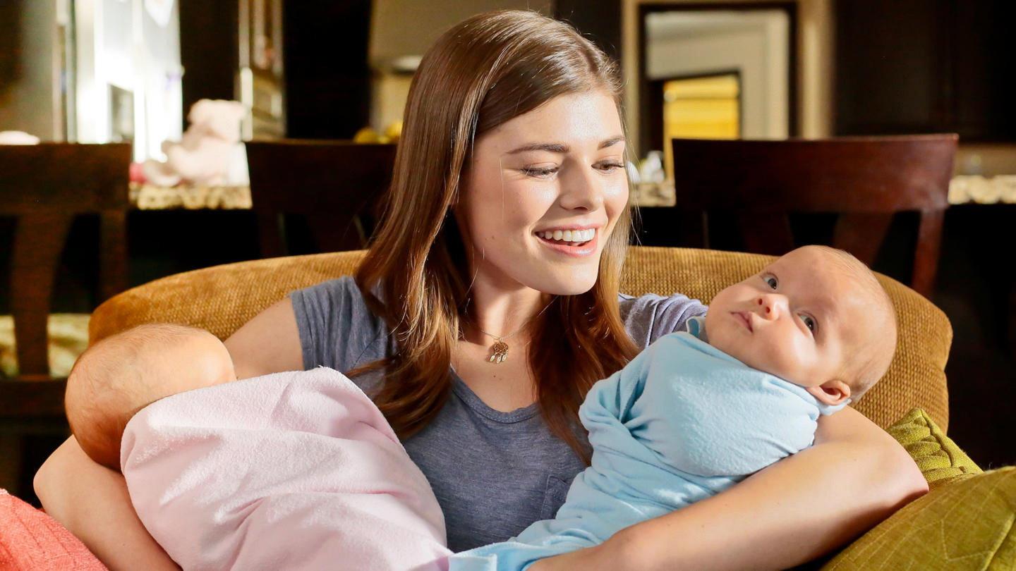 Double Mommy 2016 movie scene