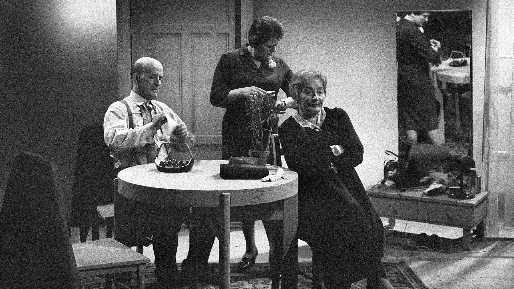 Jejich den 1962 movie scene