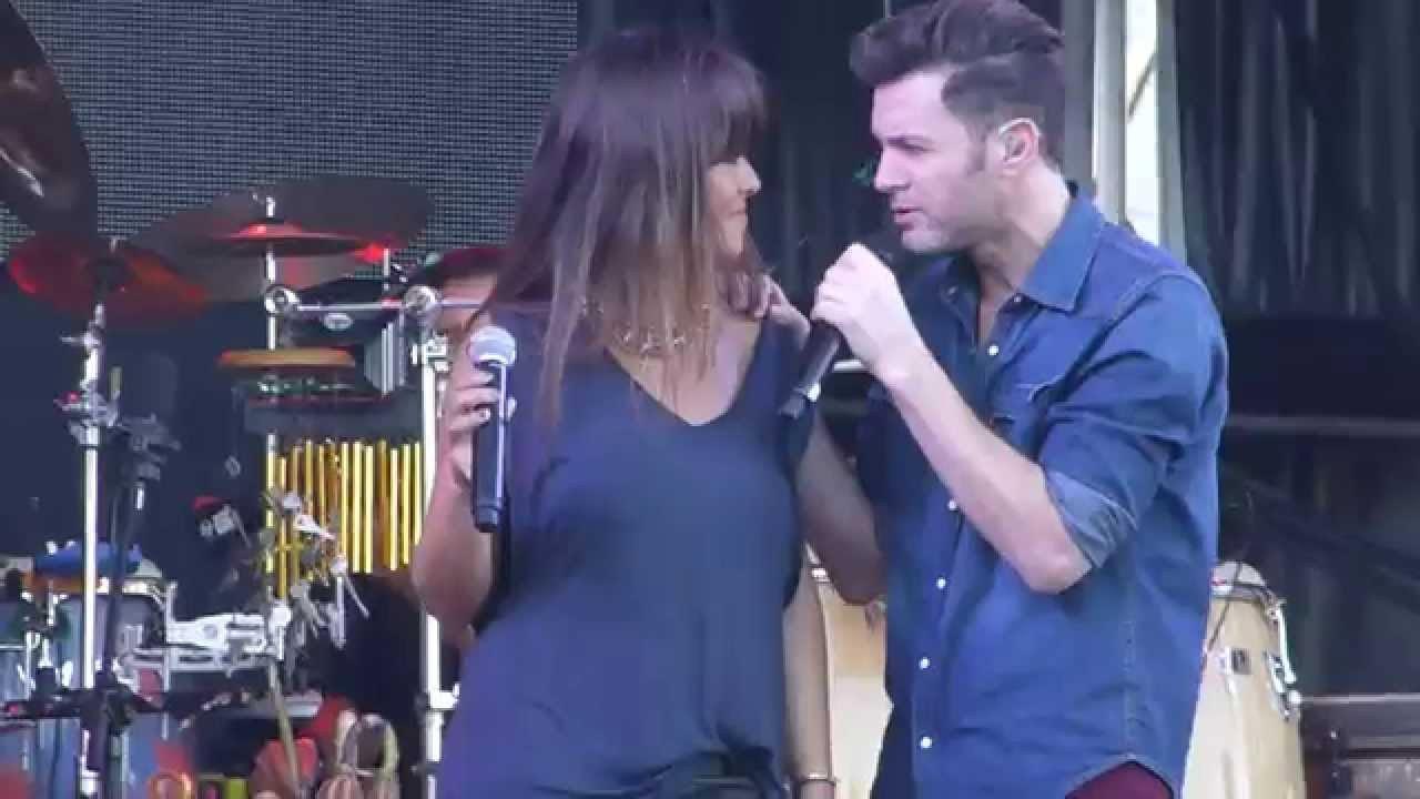 Vanesa Martin Y Axel 2015 movie scene