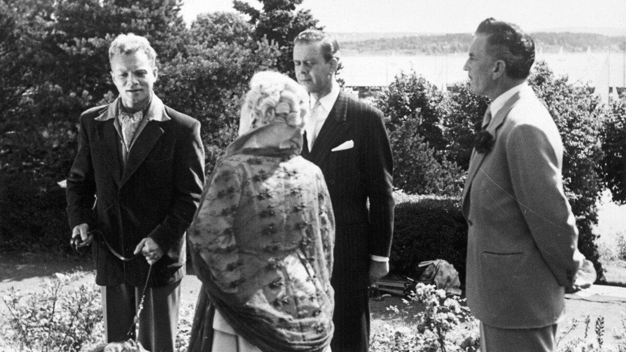 The bridal bouquet 1953 movie scene