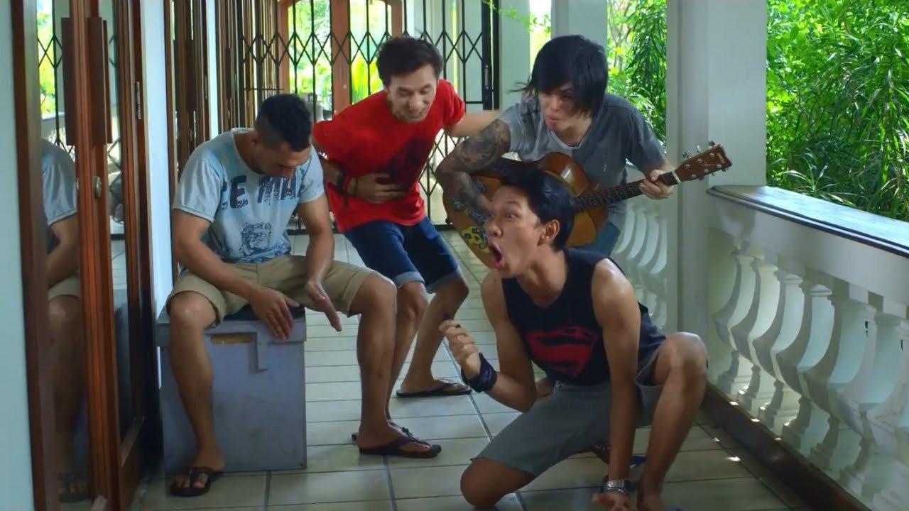 Relationshit 2015 movie scene