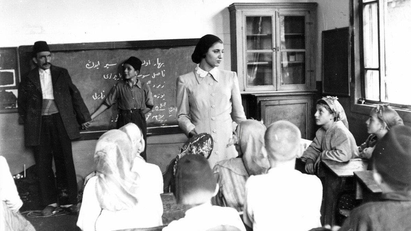 Vurun Kahpeye 1949 movie scene