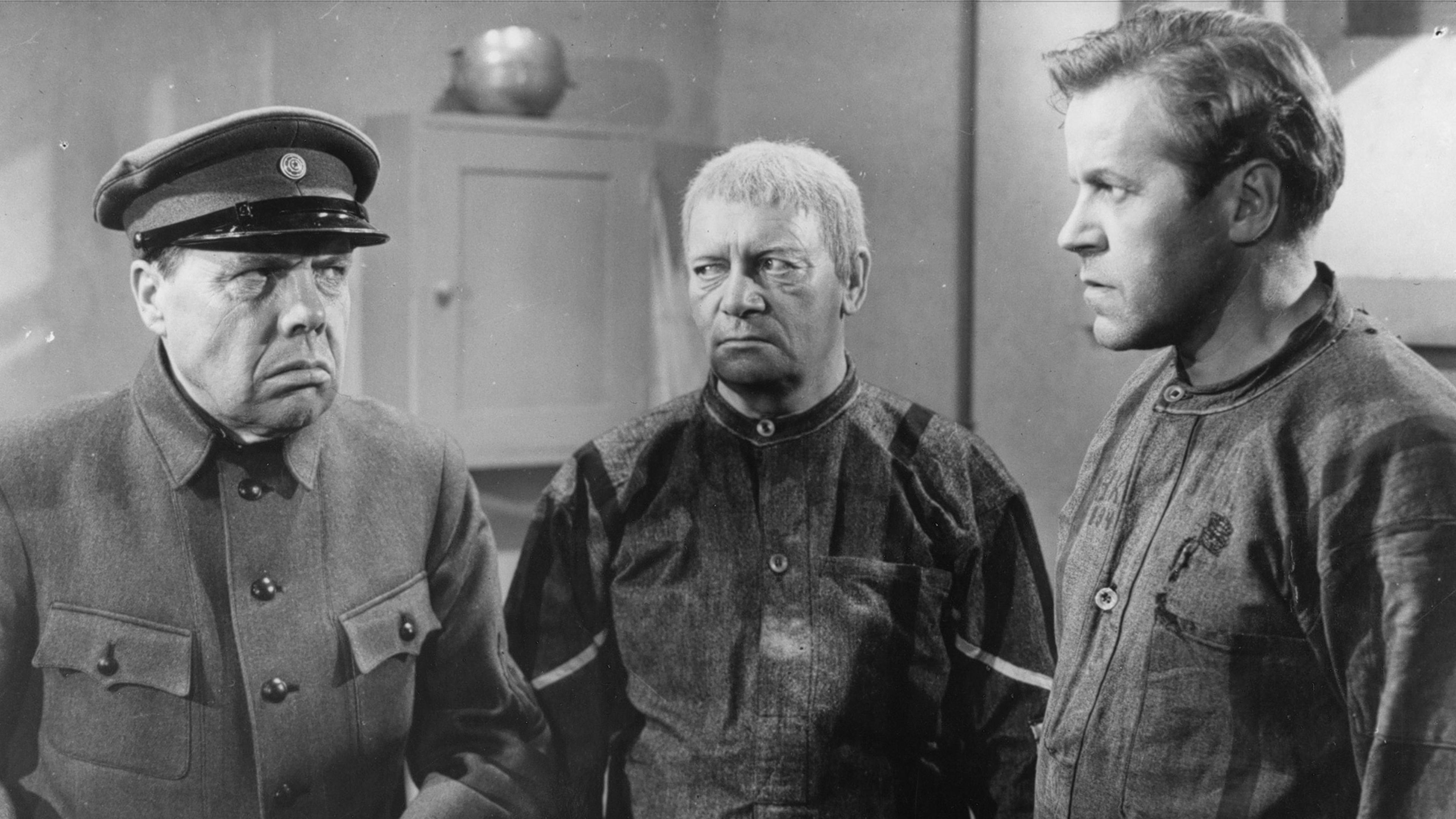 Ristikon varjossa 1945 movie scene