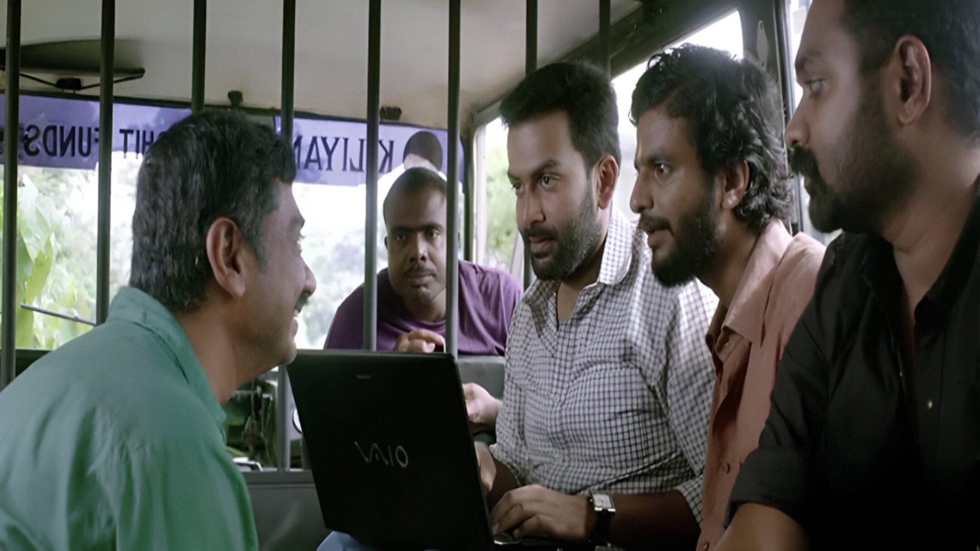 Sapthamashree Thaskaraha 2014 movie scene