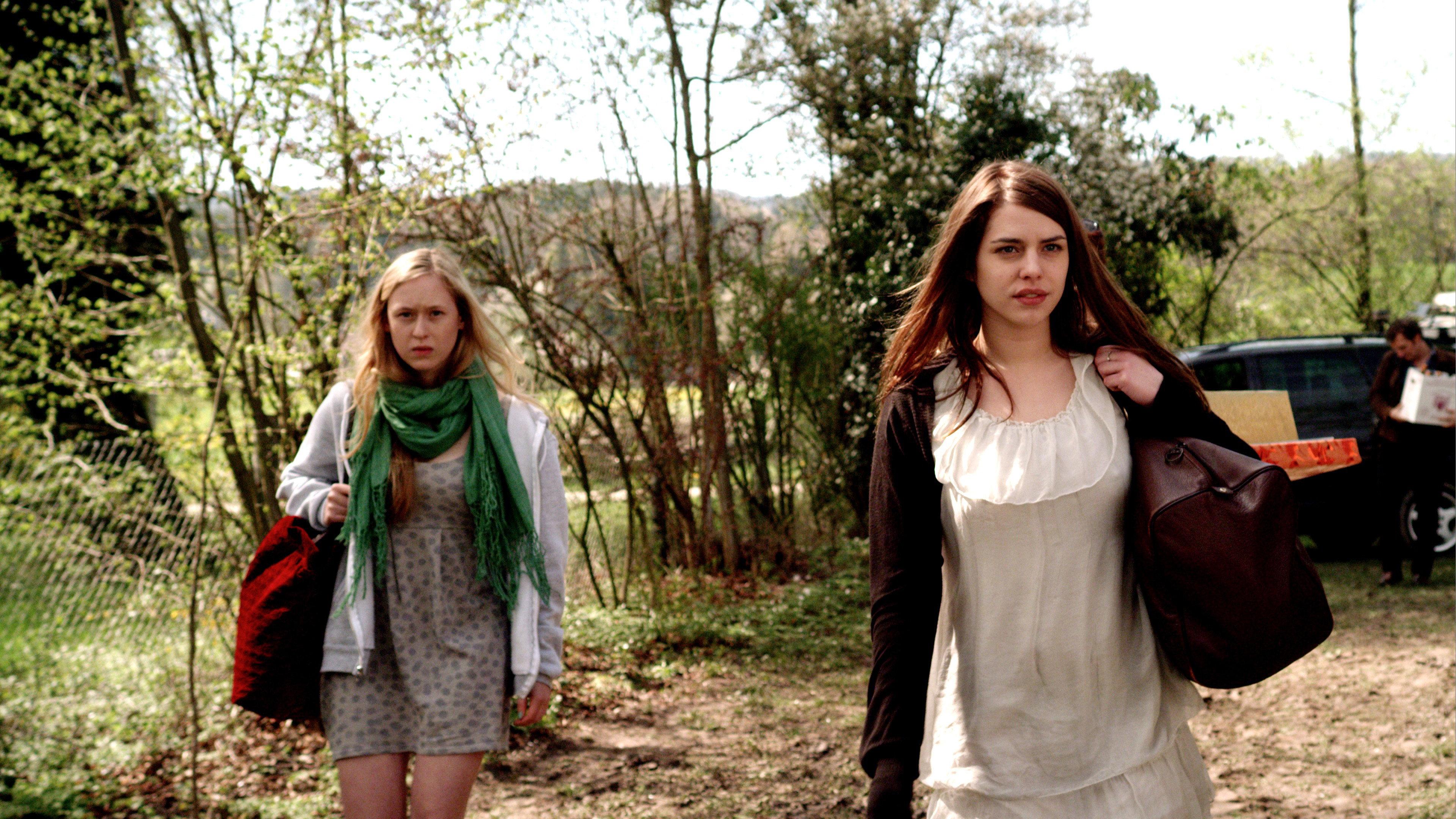 Zoe & Julie: Hidden Marks 2016 movie scene