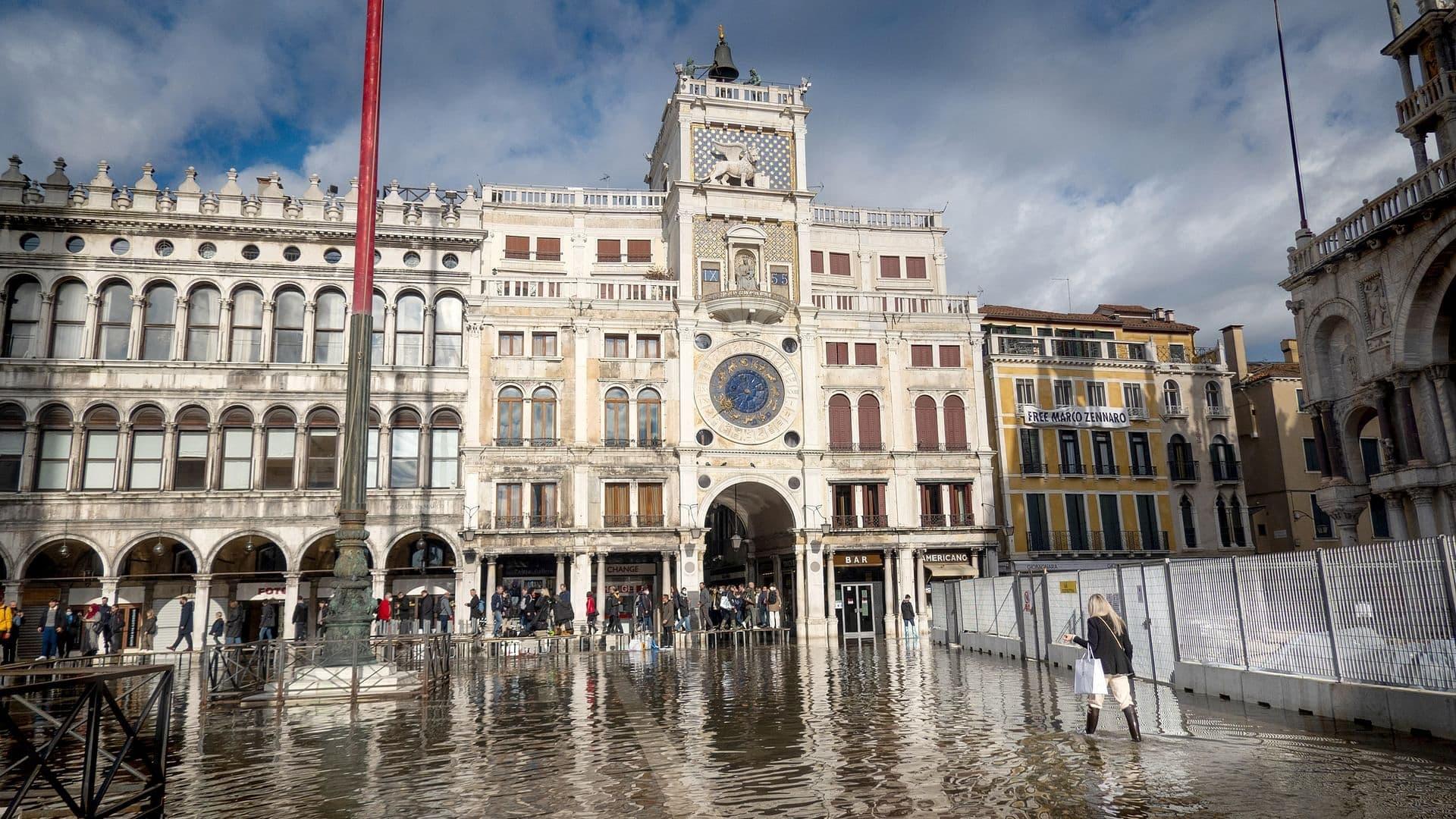 Saving Venice 2021 movie scene
